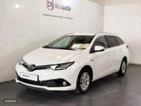 Toyota Auris 1.8 140H Active Touring Sports de 2017 con 74.293 Km por 15.490 EUR. en Sevilla
