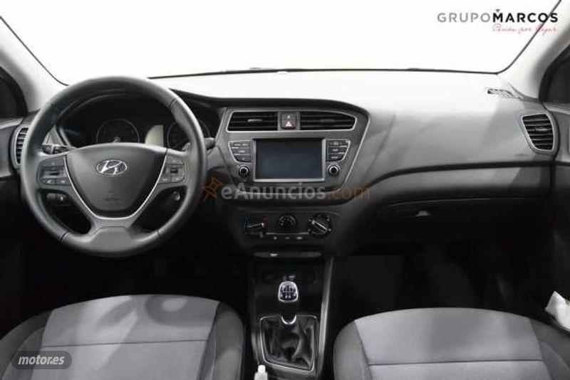 Hyundai i20 I20 FL 5P TGDI 1.0 100CV ESSENCE LE de 2020 con 7.089 Km por 13.900 EUR. en Alicante