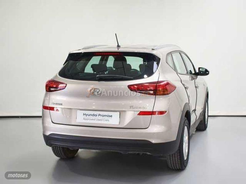 Hyundai Tucson 1.6 GDI BD Essence 4x2 de 2018 con 22.800 Km por 18.100 EUR. en Cadiz