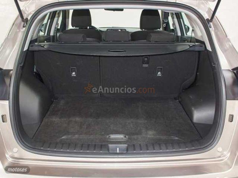 Hyundai Tucson 1.6 GDI BD Essence 4x2 de 2018 con 22.800 Km por 18.100 EUR. en Cadiz