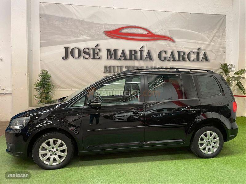 Volkswagen Touran 1.6 TDI 105cv Advance de 2013 con 172.000 Km por 13.990 EUR. en Sevilla