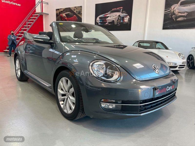 Volkswagen Beetle Cabrio Design 2.0 TDI 110CV BMT de 2016 con 63.000 Km por 21.900 EUR. en Alicante