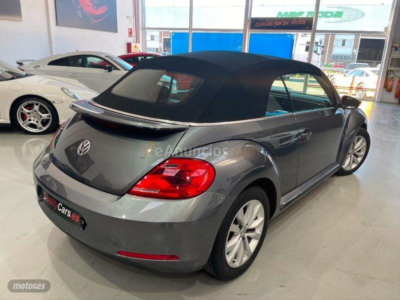 Volkswagen Beetle Cabrio Design 2.0 TDI 110CV BMT de 2016 con 63.000 Km por 21.900 EUR. en Alicante