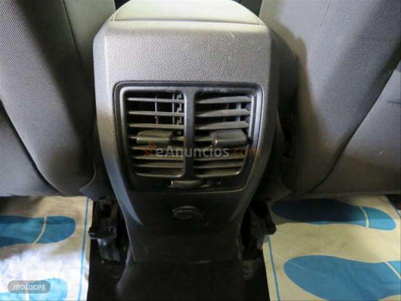 Ford C-Max 1.5 TDCi 88kW 120CV Trend de 2018 con 95.811 Km por 15.750 EUR. en Sevilla