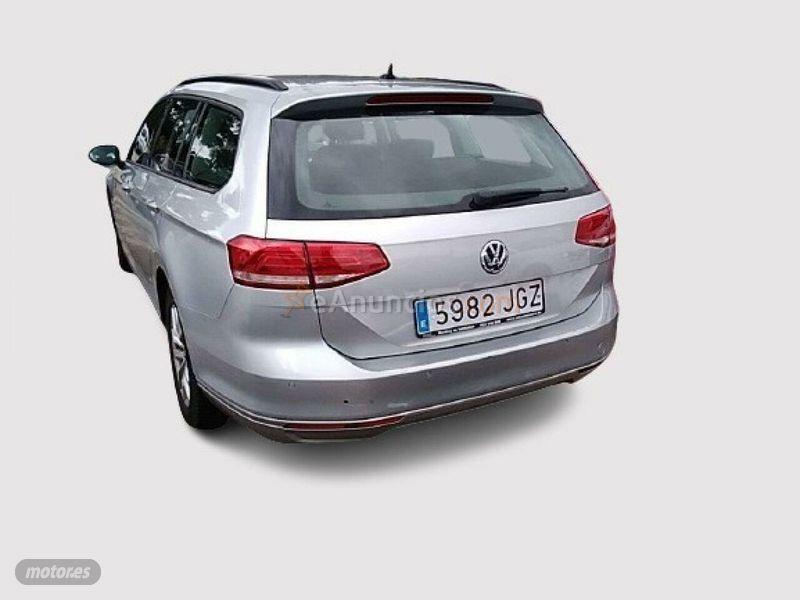 Volkswagen Passat Variant Edition 1.6 TDI 120CV BMT de 2015 con 138.203 Km por 13.490 EUR. en Madrid