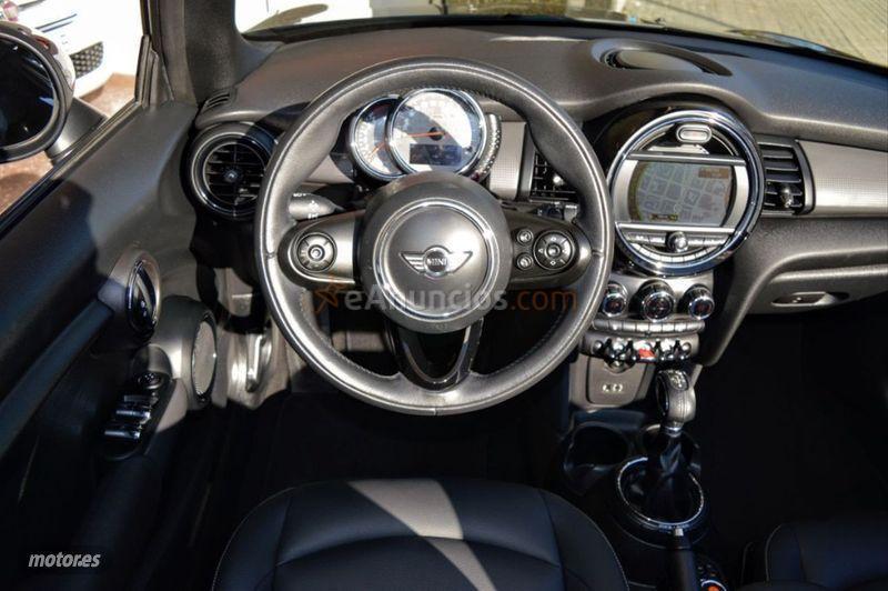 Mini Cooper Cooper Cabrio de 2017 con 37.000 Km por 21.900 EUR. en Barcelona