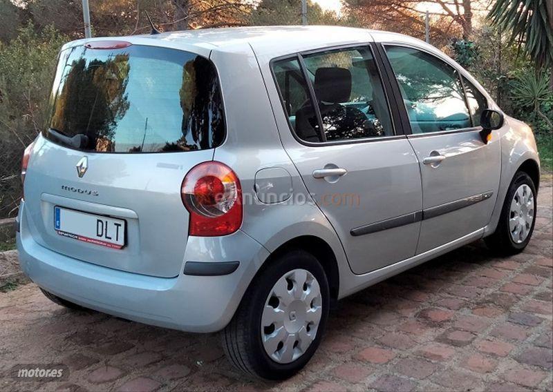 Renault Modus Confort Dynamique 1.4 16v de 2005 con 76.000 Km por 3.450 EUR. en Barcelona