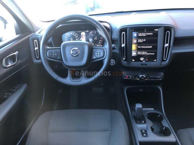Volvo XC40 MOMENTUM  D3 150CV NAV 