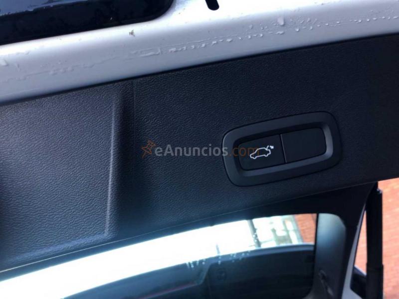 Volvo XC40 MOMENTUM  D3 150CV NAV 