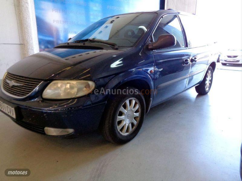 Chrysler Voyager LX 2.5 CRD de 2004 con 177.121 Km por 1.980 EUR. en Toledo
