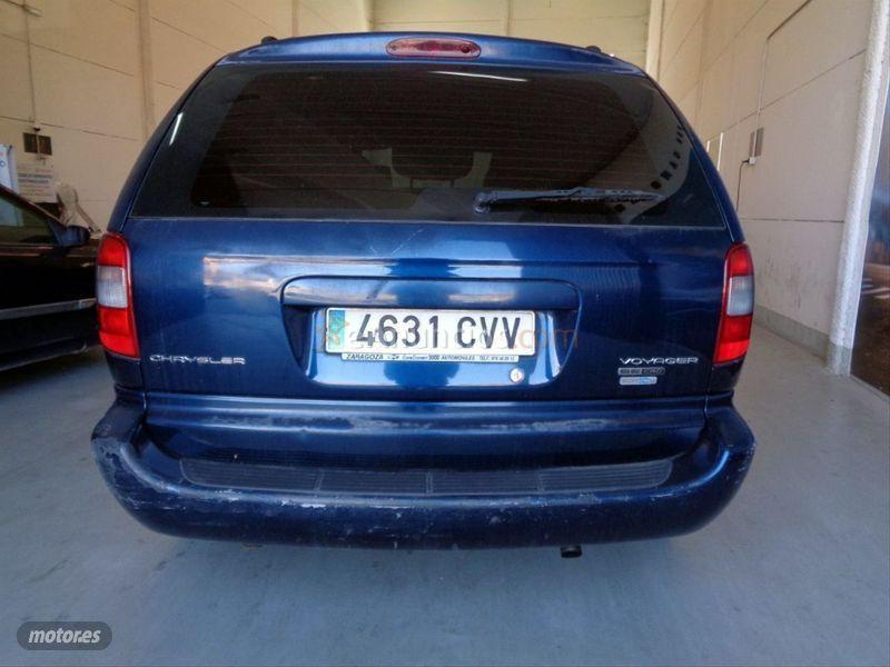 Chrysler Voyager LX 2.5 CRD de 2004 con 177.121 Km por 1.980 EUR. en Toledo
