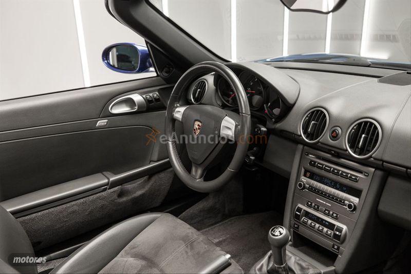 Porsche Boxster 2.7 de 2007 con 104.500 Km por 27.999 EUR. en Alicante