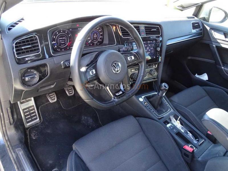 Volkswagen Golf R 2.0 TSI 