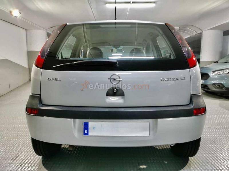 Opel Corsa 1.2 Comfort 70cv. Impecable, a toda prueba. 