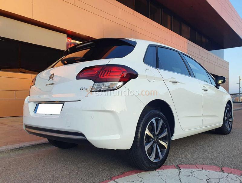 Citron c4 1.6 bluehdi 100cv. Live edition muy buen estado y mucho equipamiento