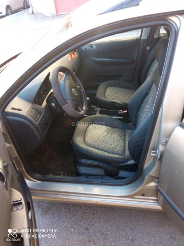 Skoda Fabia Combi 1.9 SDI 64CV de 2005 con 135.000 Km por 2.000 EUR. en Baleares