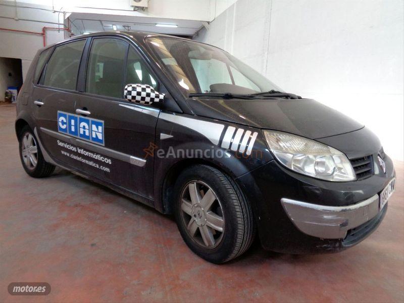 Renault Scenic CONFORT EXPRESSION 1.9DCI de 2004 con 149.241 Km por 1.710 EUR. en Toledo