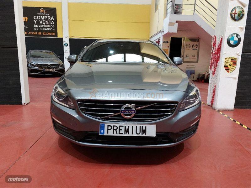 Volvo V 60 2.0 D3 Summum de 2017 con 122.000 Km por 18.490 EUR. en Madrid