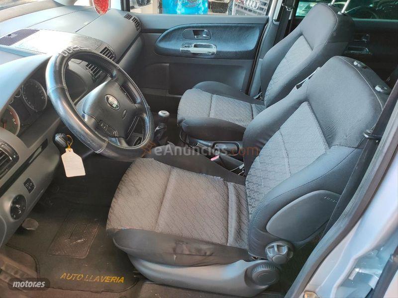 Seat Alhambra 1.9 TDi 130CV Stylance de 2005 con 188.760 Km por 4.500 EUR. en Castellon