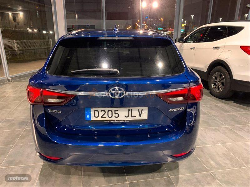 Toyota Avensis 2.0 150D ADVANCE TS de 2016 con 128.875 Km por 12.900 EUR. en Cantabria