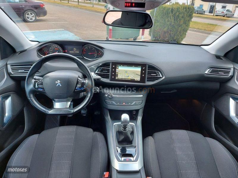 Peugeot 308 SW Allure 2.0 BlueHDi 150 de 2016 con 179.669 Km por 10.990 EUR. en Badajoz