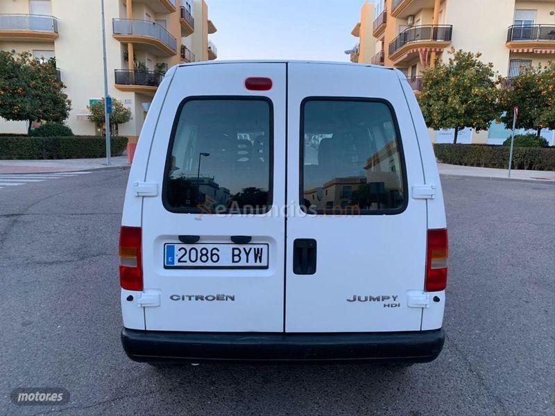 Citroen Jumpy JUMPY 1.9 D COMBI CONFORT 8PL. de 2002 con 234.138 Km por 2.999 EUR. en Sevilla