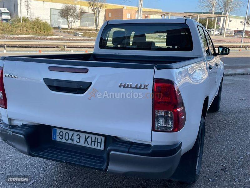 Toyota Hilux 2.4 D4D Cabina Doble GX de 2018 con 179.200 Km por 20.990 EUR. en Jaen