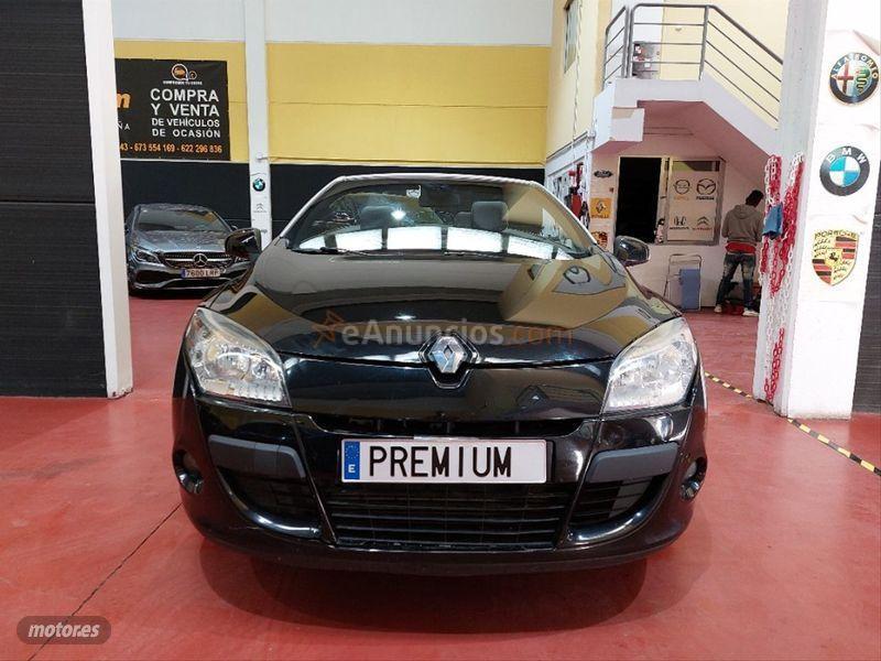 Renault Megane CoupeCabrio Dyn. Ener. dCi 110 SS eco2 de 2013 con 121.000 Km por 12.990 EUR. en Madrid