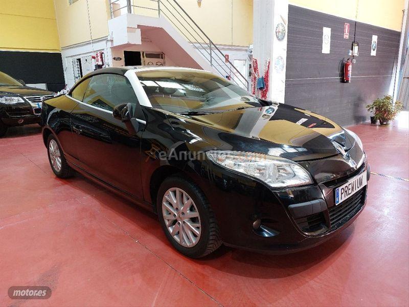 Renault Megane CoupeCabrio Dyn. Ener. dCi 110 SS eco2 de 2013 con 121.000 Km por 12.990 EUR. en Madrid