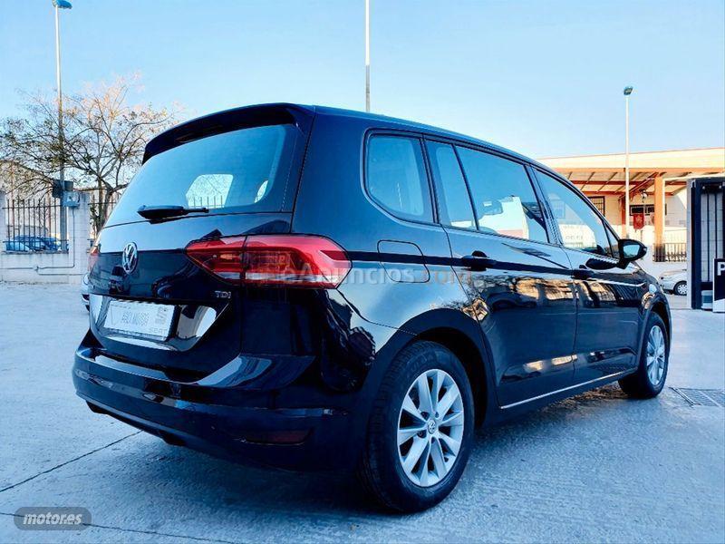 Volkswagen Touran Advance 1.6 TDI SCR 115CV BMT de 2016 con 170.000 Km por 15.500 EUR. en Cadiz