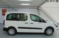 Citroen Berlingo Multispace LIVE Edition BlueHDi 75 de 2015 con 185.000 Km por 8.000 EUR. en Asturias