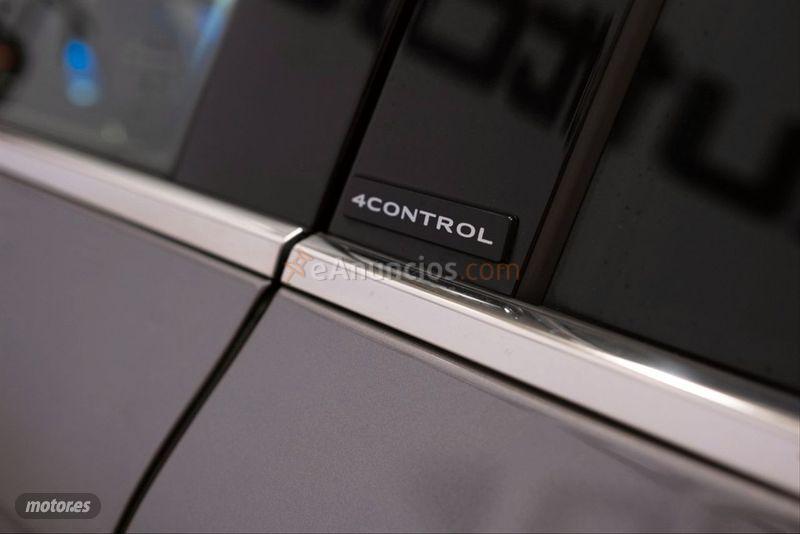 Renault Espace Initiale P. Energy TCe 200 EDC de 2016 con 135.450 Km por 23.490 EUR. en Madrid