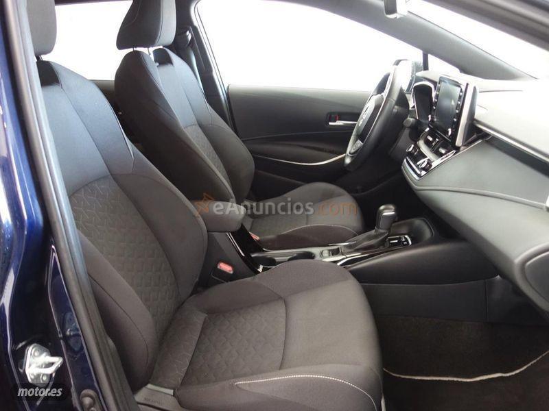 Toyota Corolla 1.8 125H ACTIVE TECH ECVT TOU SPORT de 2021 con 5.380 Km por 23.600 EUR. en Madrid