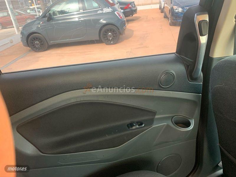 Ford Grand C-Max 1.6 TDCi 115 AutoStartStop Titanium de 2014 con 134.200 Km por 9.500 EUR. en Valencia