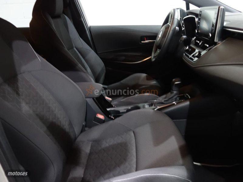 Toyota Corolla 1.8 125H ACTIVE TECH ECVT TOU SPORT de 2021 con 23.206 Km por 23.200 EUR. en Madrid