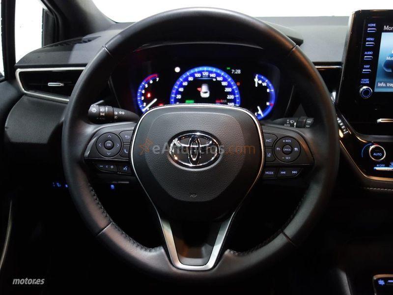 Toyota Corolla 1.8 125H ACTIVE TECH ECVT TOU SPORT de 2021 con 23.206 Km por 23.200 EUR. en Madrid