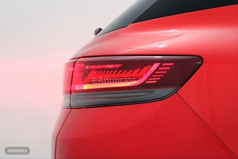 Renault Megane S.T. Zen TCe 103 kW 140CV EDC GPF SS de 2021 con 17.800 Km por 20.990 EUR. en Madrid