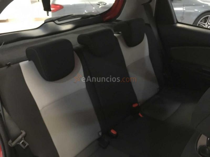 Toyota Yaris 100 Hybrid Active Pack  Cool  Navi Touch & Go 