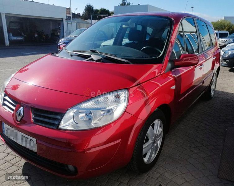 Renault Grand Scenic Dynamique 7 plazas 1.5dCi105 EU4 de 2006 con 200.000 Km por 3.300 EUR. en Sevilla
