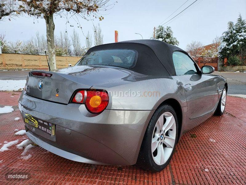 BMW Z4 2.5i de 2004 con 150.000 Km por 8.999 EUR. en Salamanca