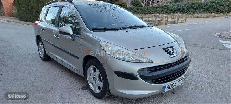 Peugeot 207 SW Confort 1.4 VTi 16v 95 de 2007 con 122.000 Km por 4.250 EUR. en Barcelona