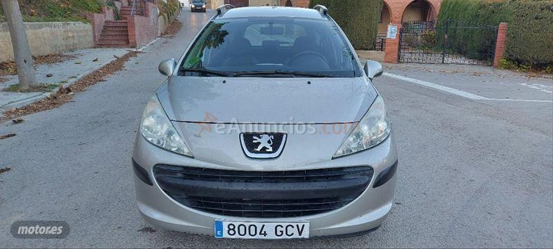 Peugeot 207 SW Confort 1.4 VTi 16v 95 de 2007 con 122.000 Km por 4.250 EUR. en Barcelona