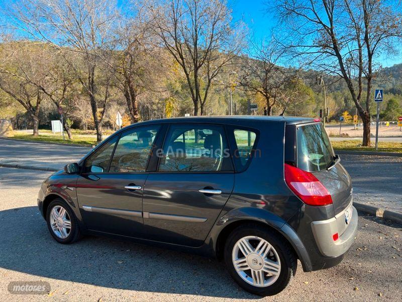 Renault Scenic Confort Dynamique 1.4 16V EU4 de 2005 con 135.654 Km por 3.499 EUR. en Barcelona