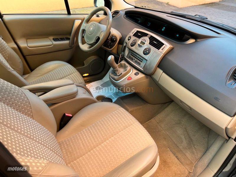 Renault Scenic Confort Dynamique 1.4 16V EU4 de 2005 con 135.654 Km por 3.499 EUR. en Barcelona