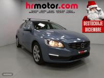 Volvo V 60 2.0 D2 Momentum de 2017 con 132.893 Km por 14.920 EUR. en Madrid