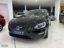 Volvo V 60 2.0 D3 Momentum de 2018 con 164.031 Km por 16.900 EUR. en Alicante