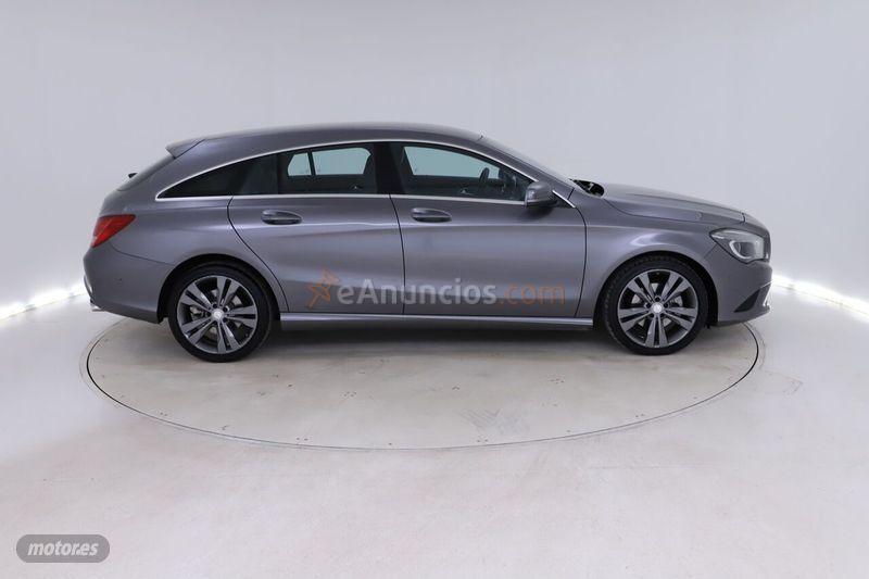Mercedes Clase CLA CLA 200 CDI Urban Shooting Brake de 2015 con 112.925 Km por 19.899 EUR. en Valencia