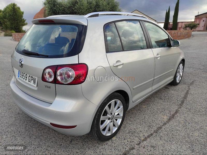 Volkswagen Golf Plus 1.6 TDI 105cv DPF Sport de 2009 con 160.000 Km por 7.499 EUR. en Barcelona