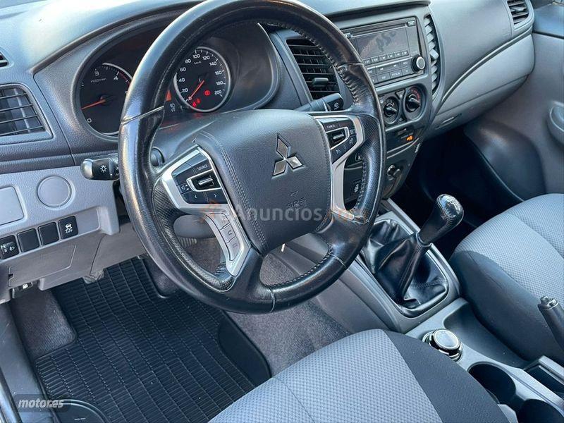 Mitsubishi L 200 DC 250 DID MPro de 2018 con 69.100 Km por 22.490 EUR. en Ciudad Real