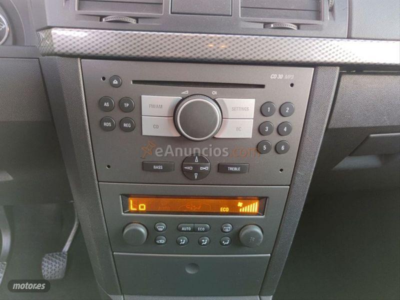 Opel Meriva 1.6 XEP Cosmo de 2009 con 103.000 Km por 4.500 EUR. en Malaga